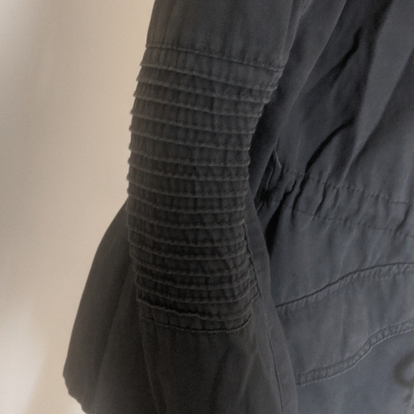 Light Weight Jacket - Picture 6 of 16